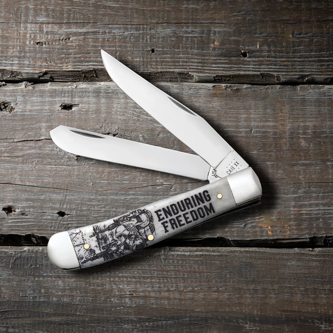 War Series Enduring Freedom Embellishment Smooth Natural Bone Trapper - Image 2